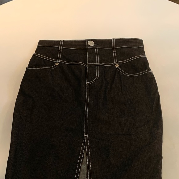 ESCADA JEAN SKIRT - Picture 8 of 11